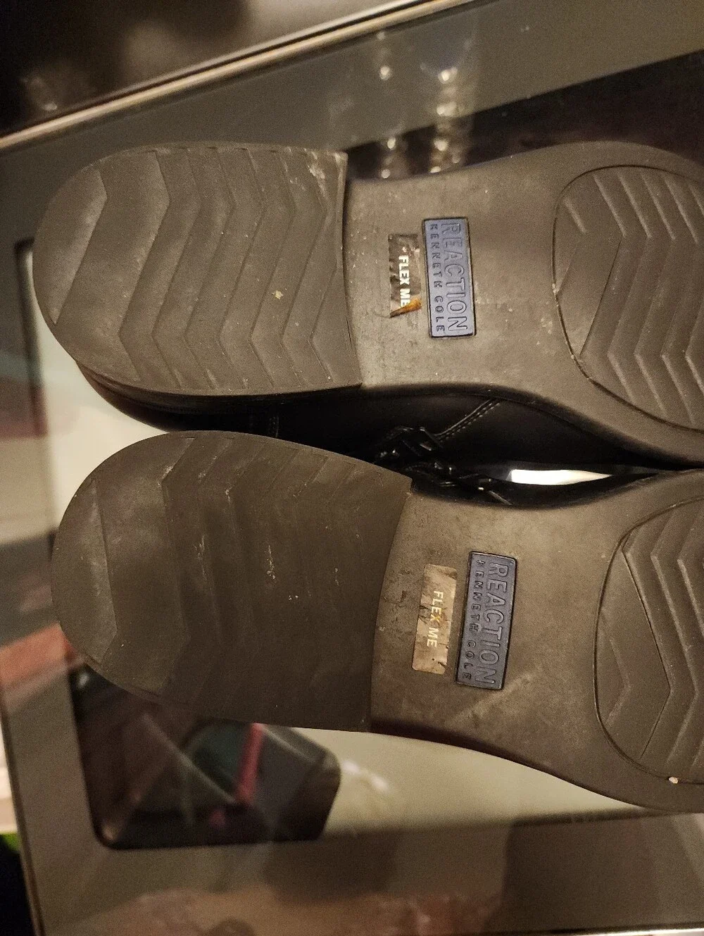 Reaction Kenneth Cole Men's Black Chukka Boots